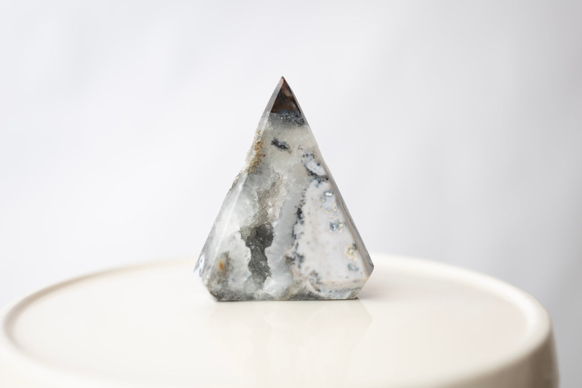 Dendritic Agate Tower