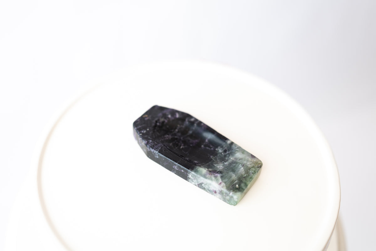 Fluorite Coffin Dish Carving